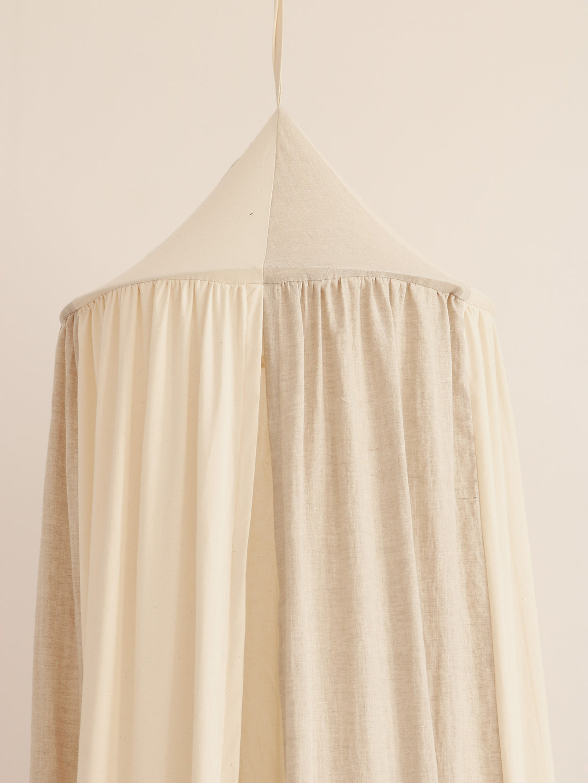 Lastenhuoneen Verhokatos beige-kerma