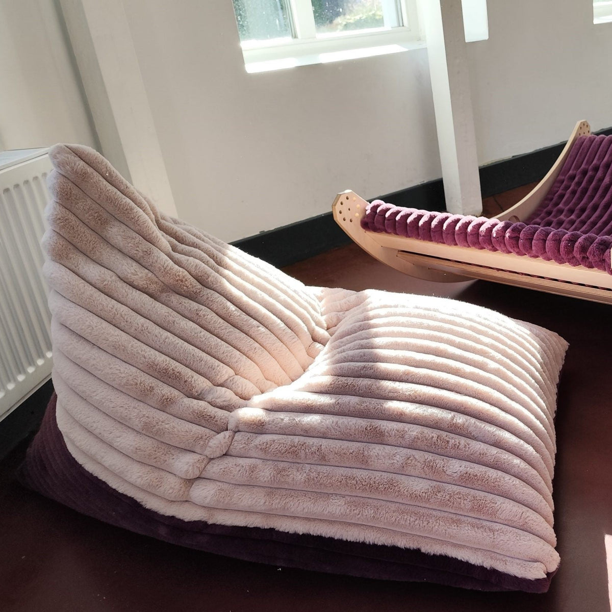 pehmeä Säkkituoli lapselle – vaaleanpunainen-violetti