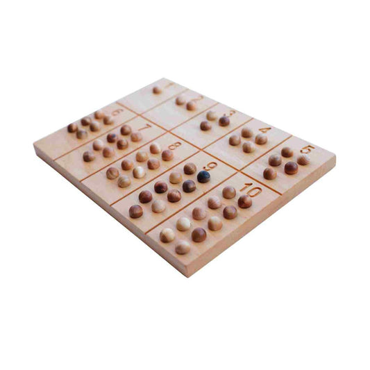 Puinen montessori numerotaulu